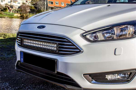 Ford Focus 2015-2017, modellanpassat extraljuskit